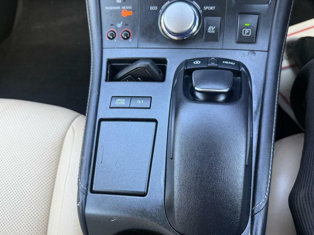 Lexus CT 1.8 200H Advance Cvt Euro 5 Ss Silver #24