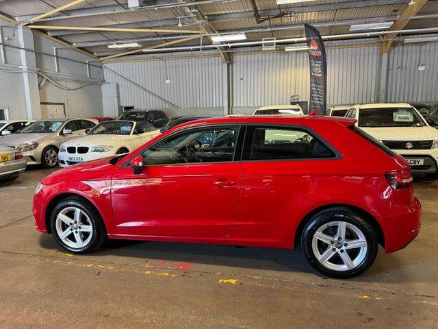 Audi A3 Hatchback KX17YJT Red #4