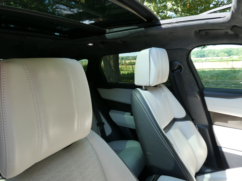 Land Rover Range Rover Velar 2.0 D180 S 4Wd Euro 6 Ss Pan Roof 1 Owne Gold #12