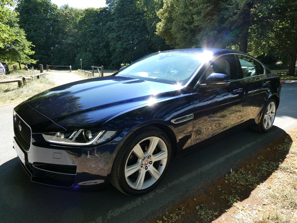 Jaguar XE 2.0D Portfolio Saloon Euro 6 Ss Blue #3