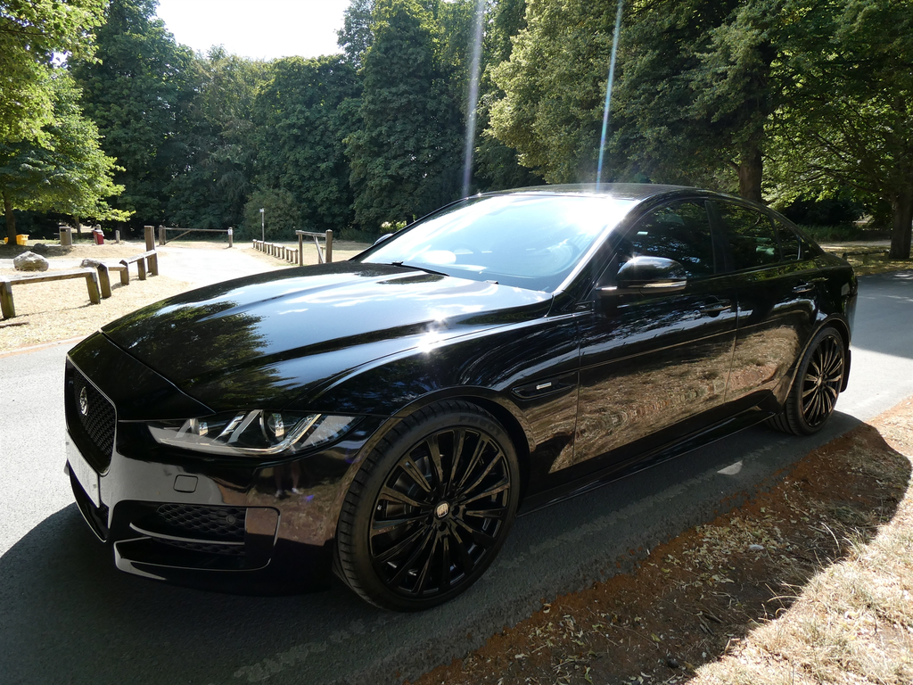 Jaguar XE 2.0D R-sport Saloon Euro 6 Ss Black #3