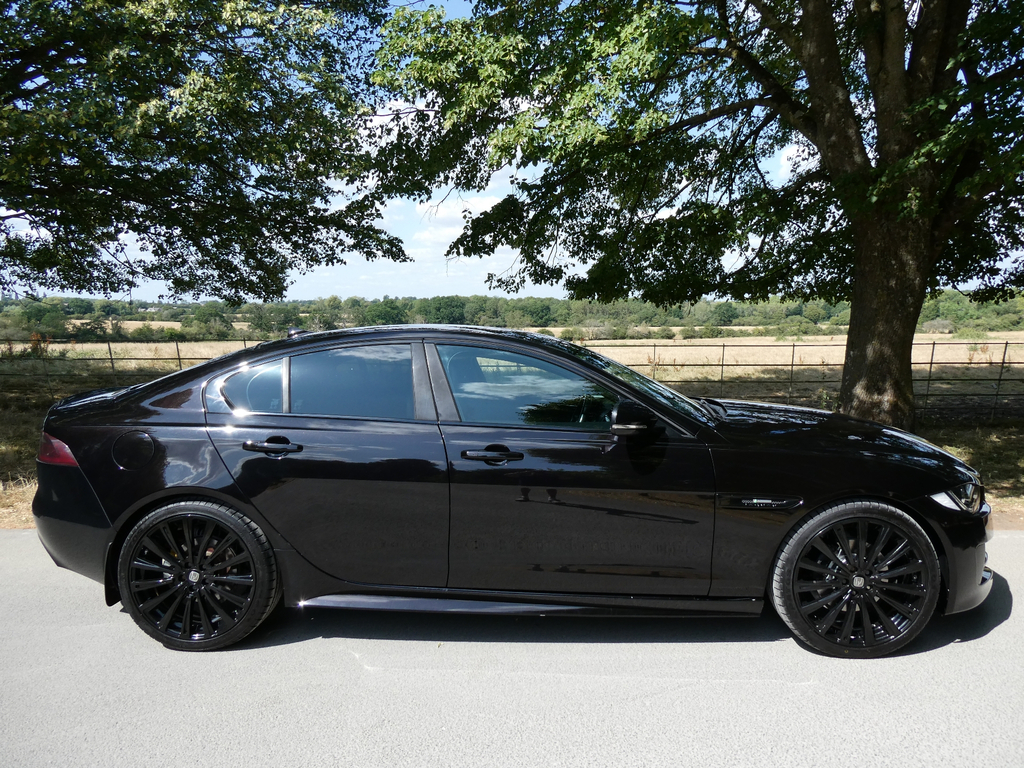 Jaguar XE Xe Portfolio D Red #11