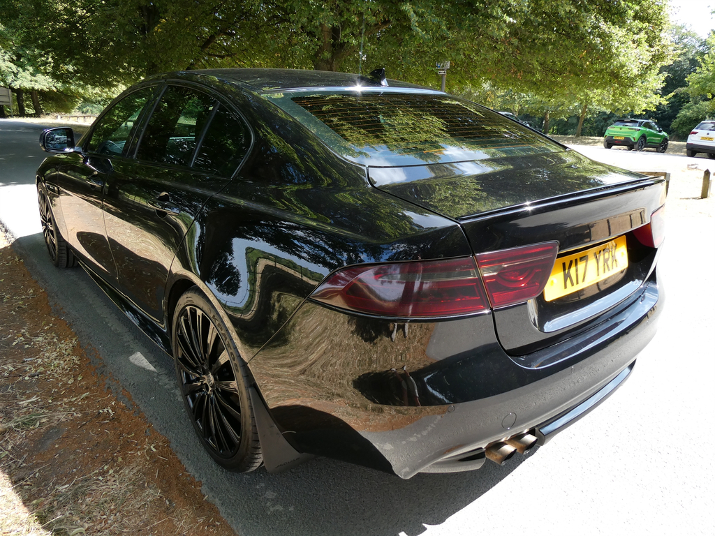 Jaguar XE Xe Portfolio D Red #7