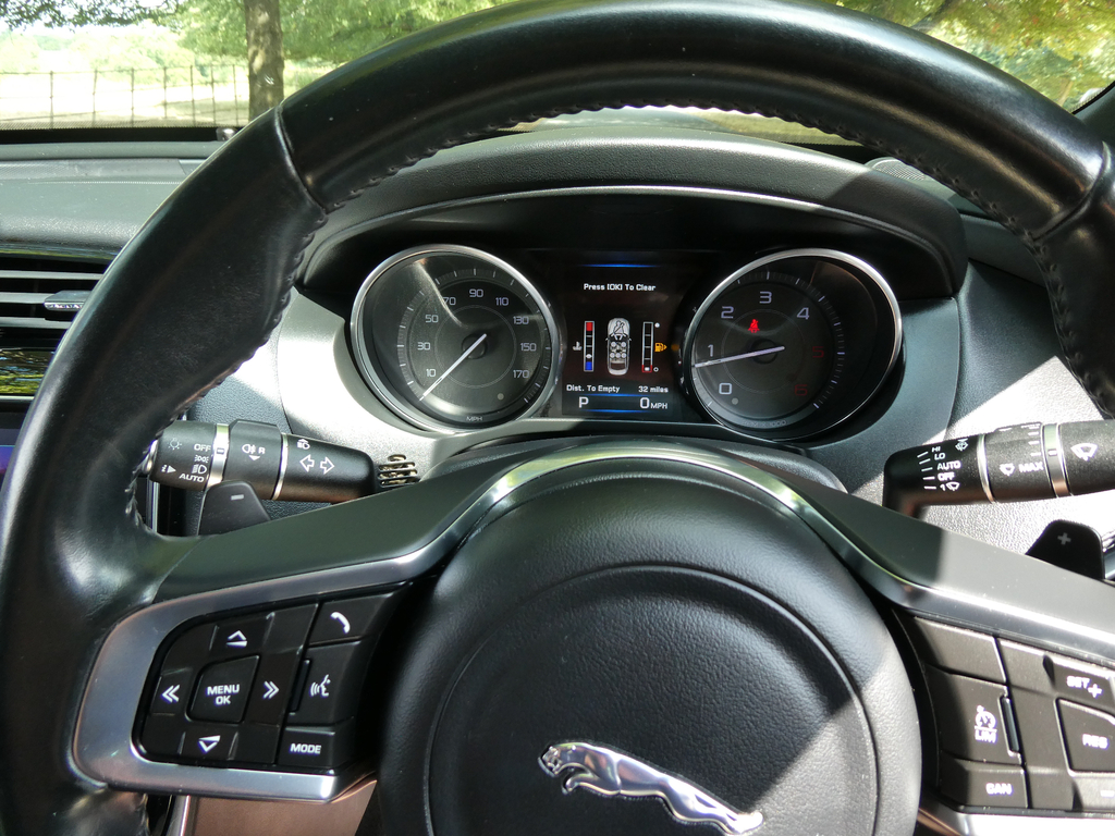Jaguar XE Xe Portfolio D Red #13