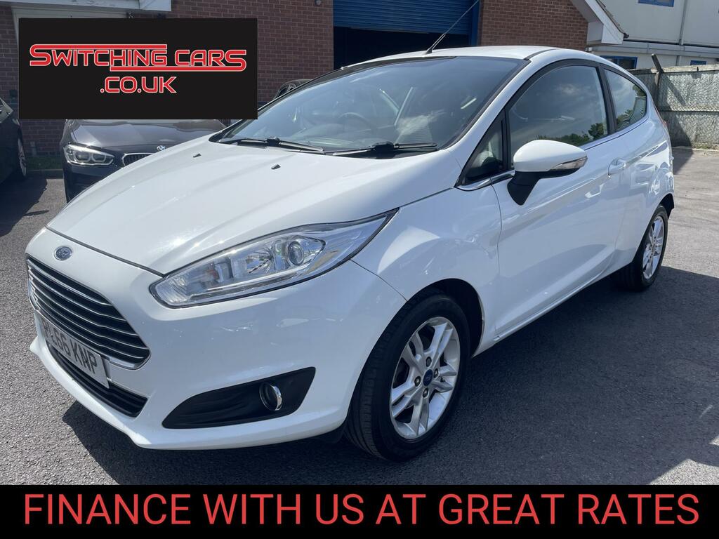 Ford Fiesta 1.25 Zetec Hatchback Euro 6 82 White