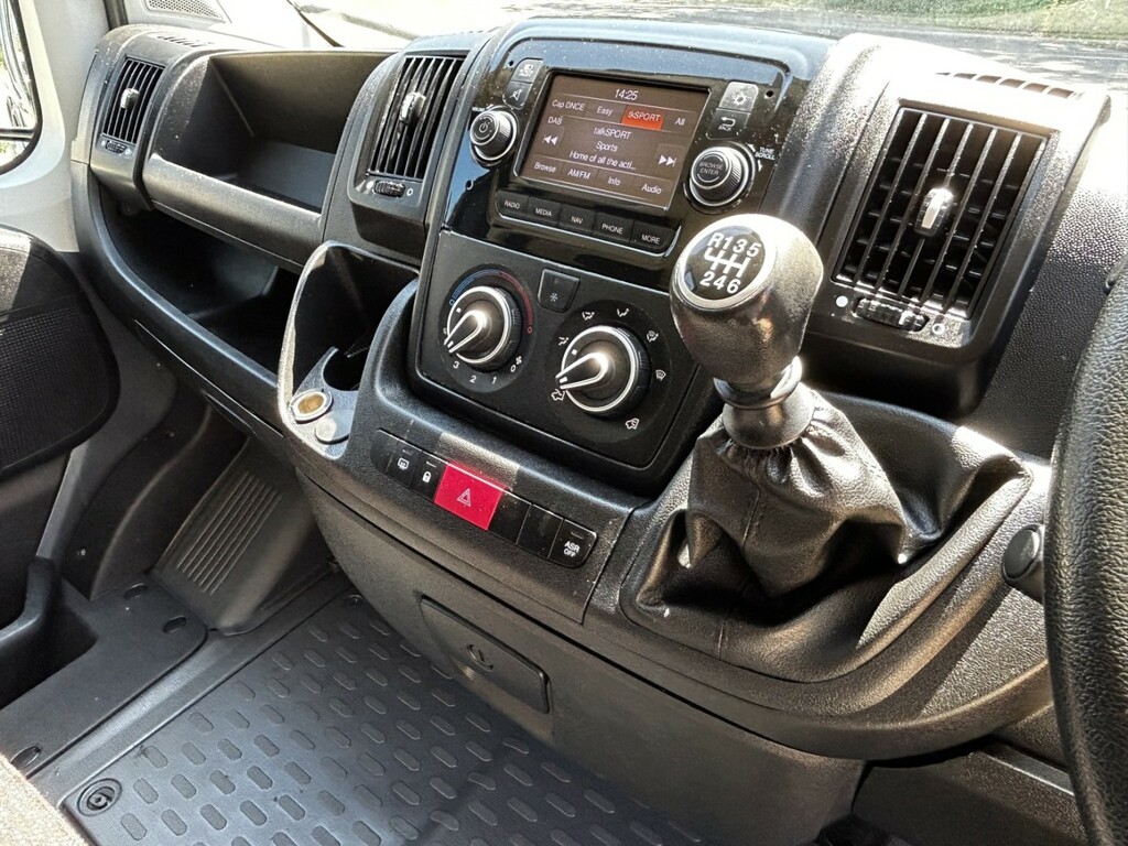 Peugeot Boxer 2.2 Bluehdi 335 S Mwb Med Roof Panel Van L2h2 13 White #16