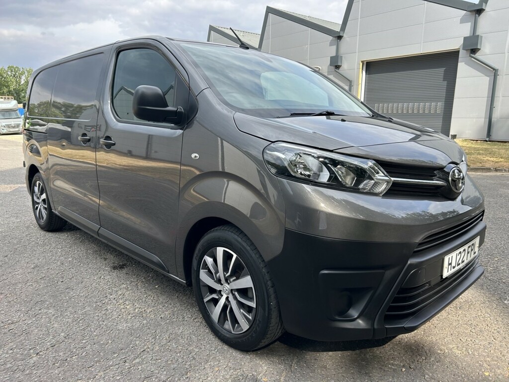 Toyota PROACE 1.5 D Icon Grey #2