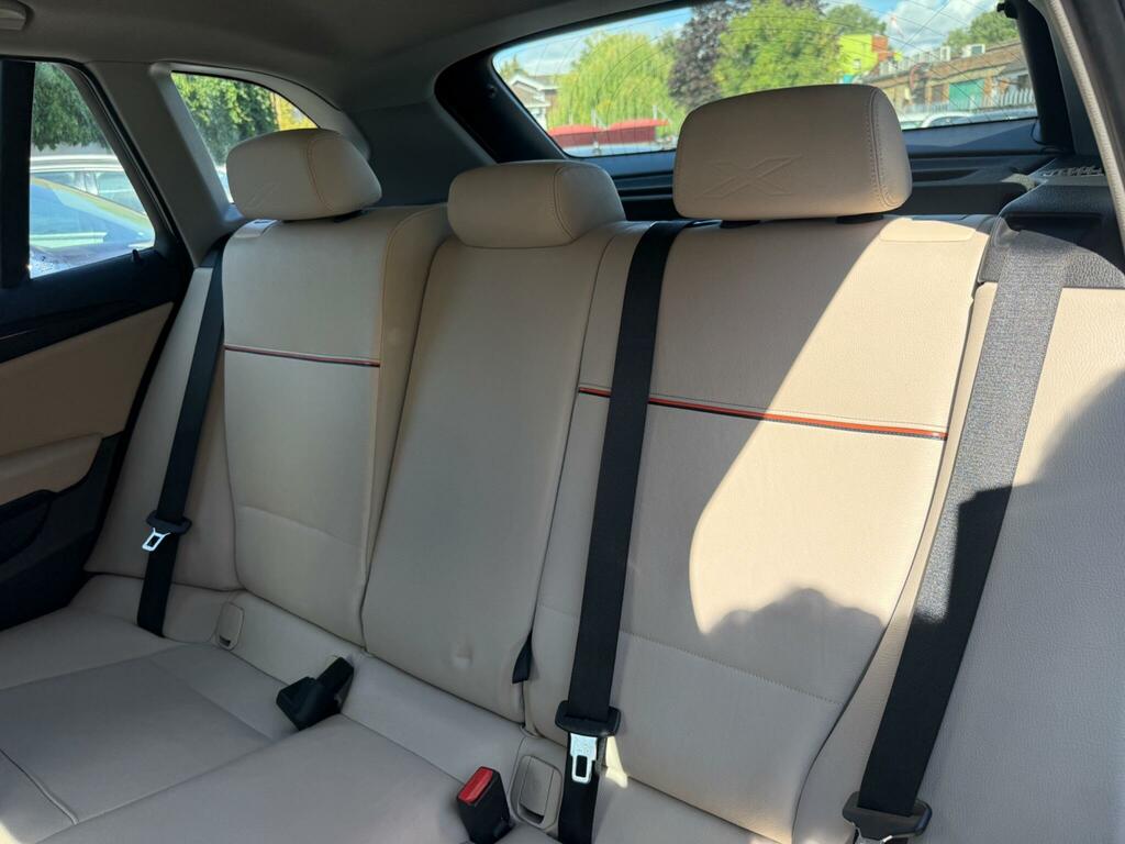 BMW X1 X1 Xdrive 18D Xline Silver #28