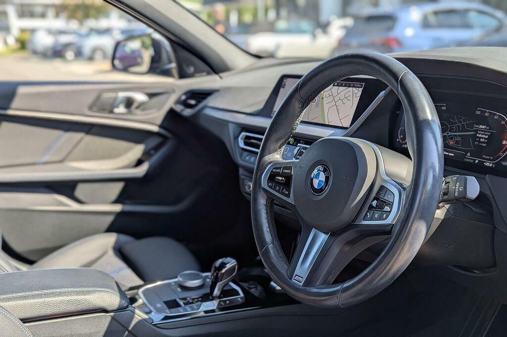 BMW 1 Series 118I M Sport AK73UZT #6