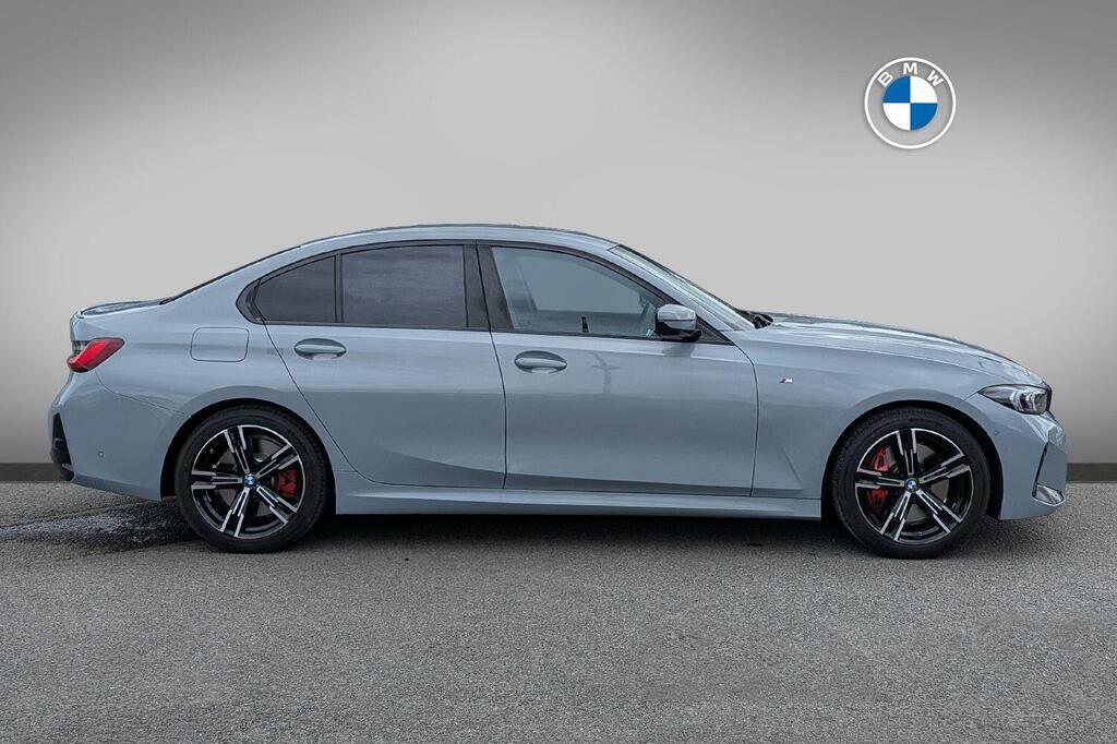 BMW 3 Series 320I M Sport Saloon AE26FNO #3