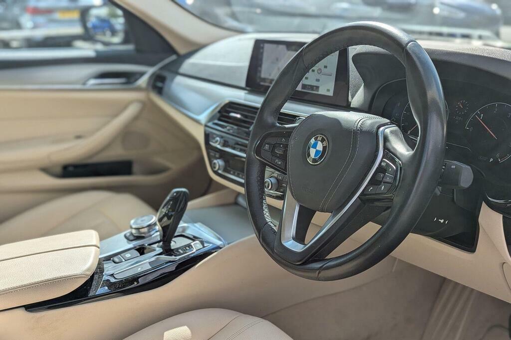 BMW 5 Series 520D Se Saloon Black #6