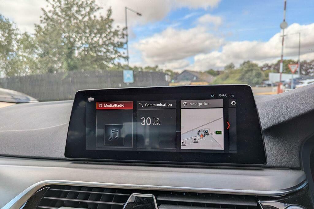 BMW 5 Series 520D M Sport Black #42