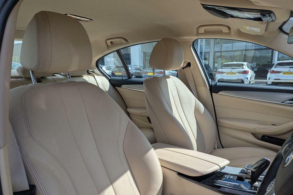 BMW 5 Series 520D M Sport Black #11