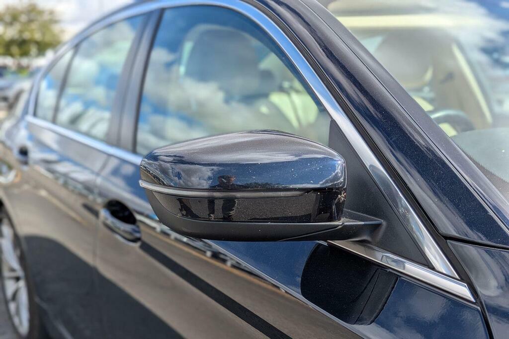 BMW 5 Series 520D M Sport Black #44