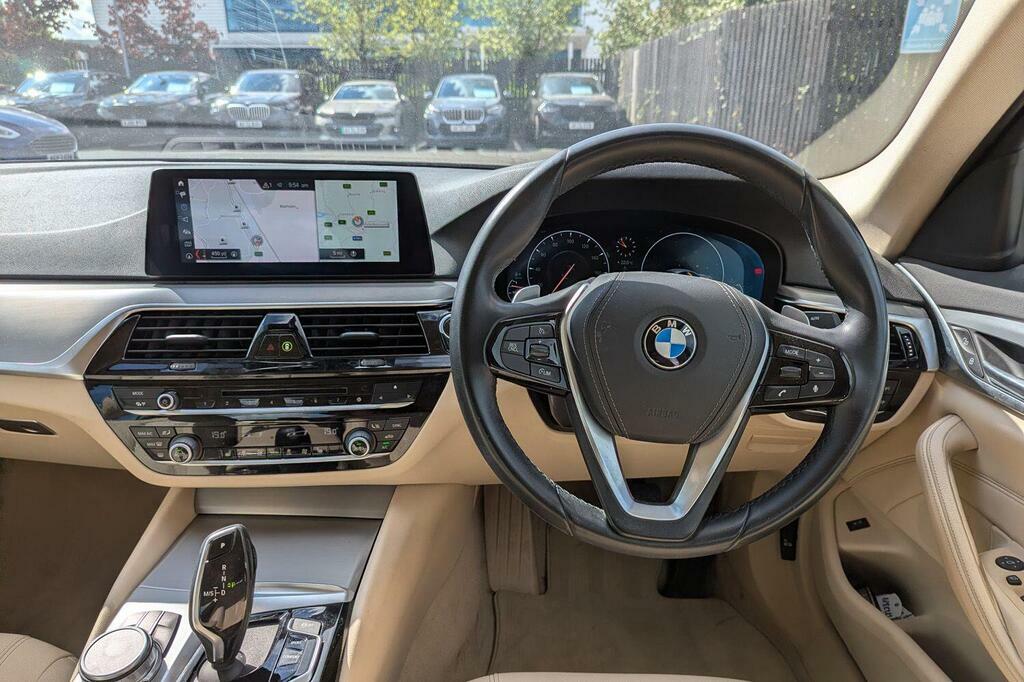 BMW 5 Series 520D Se Saloon Black #5