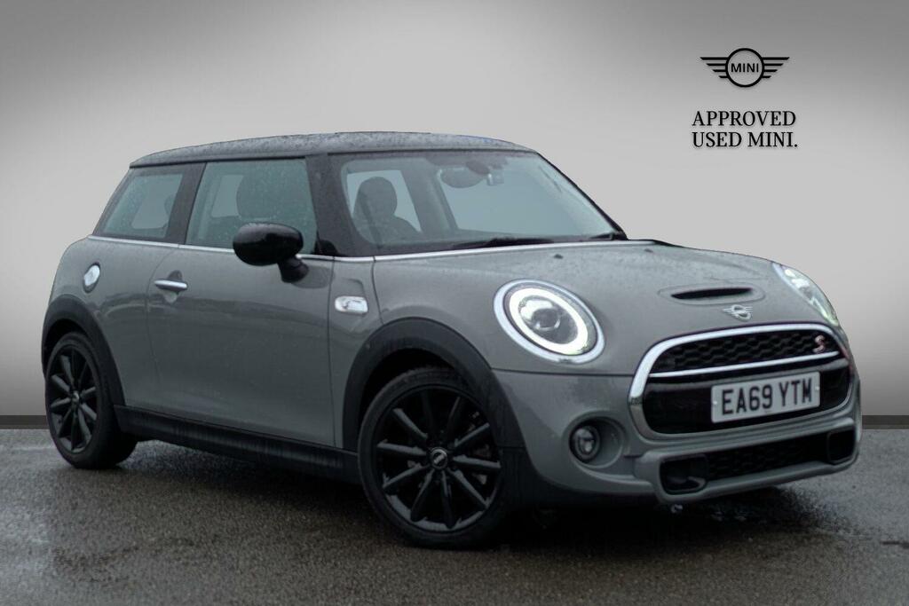 Mini Hatch 3-Door Hatch Cooper S Classic EA69YTM Grey