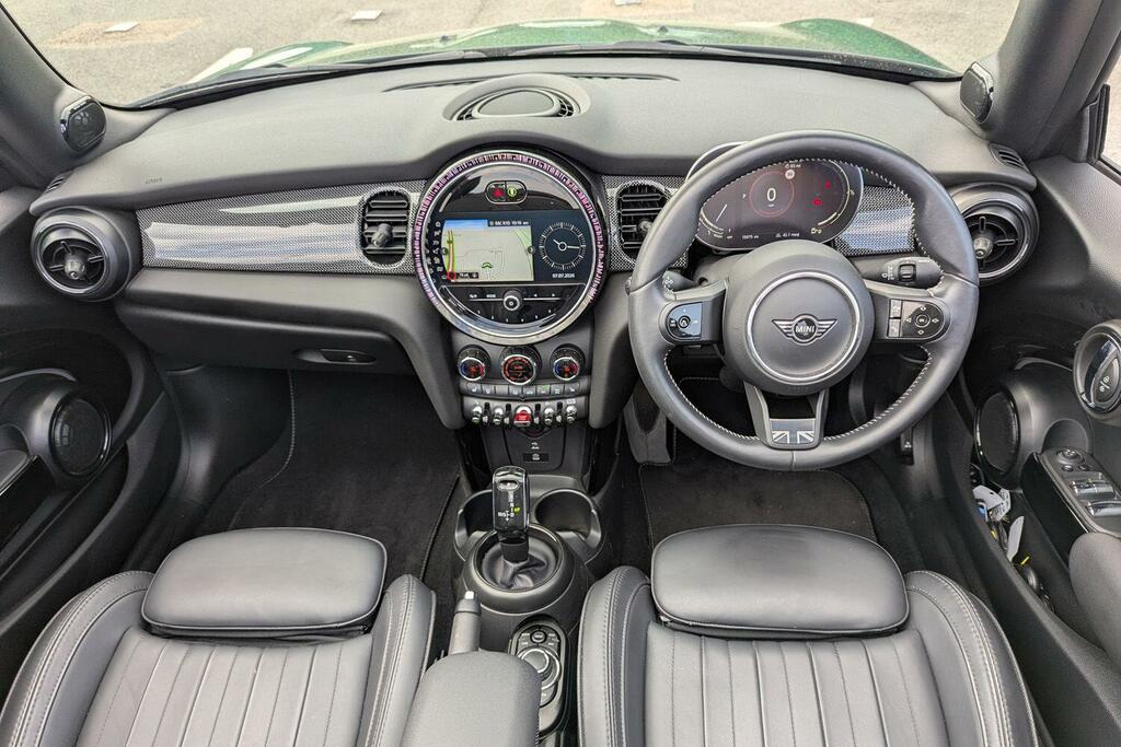 Mini Convertible Convertible Cooper Exclusive KA64KAZ Green #4