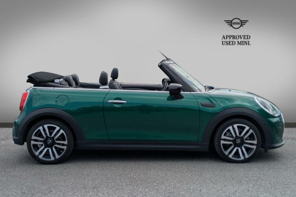 Mini Convertible Convertible Cooper Exclusive KA64KAZ Green #3