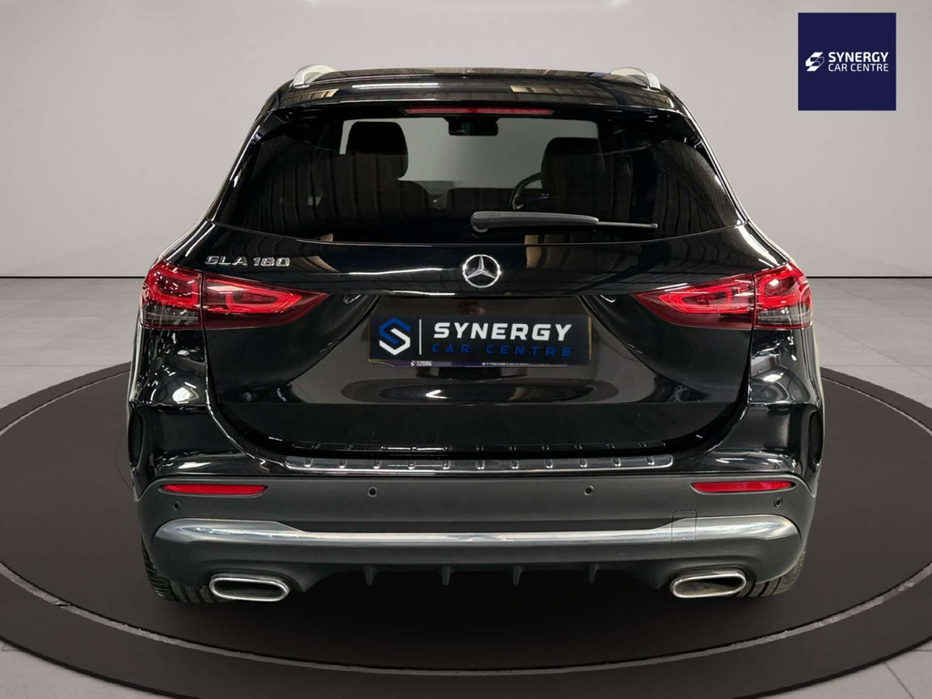 Mercedes-Benz GLA Class Amg Line Premium FH21TXJ #4