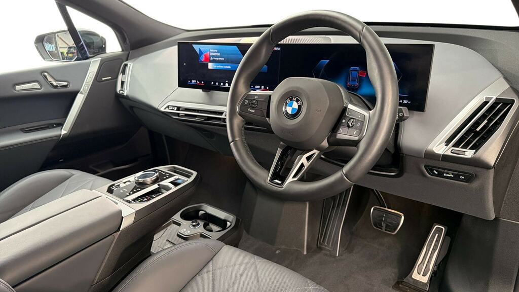 BMW iX 300Kw Xdrive45 M Sport 101Kwh Skylounge DX26JXJ Black #6