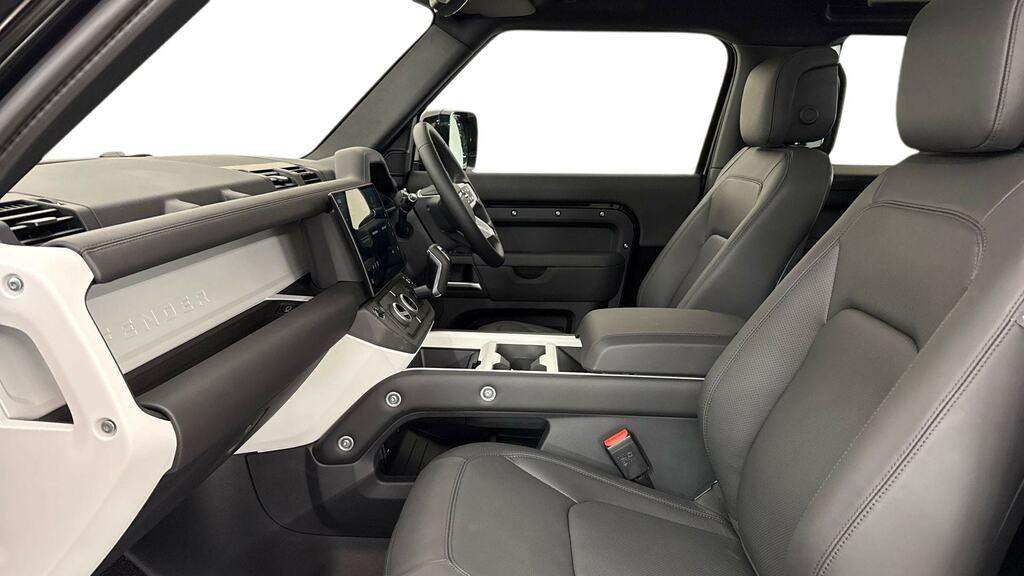 Land Rover Defender 90 3.0 D250 X-dynamic Hse 90 LC26DTZ Black #3