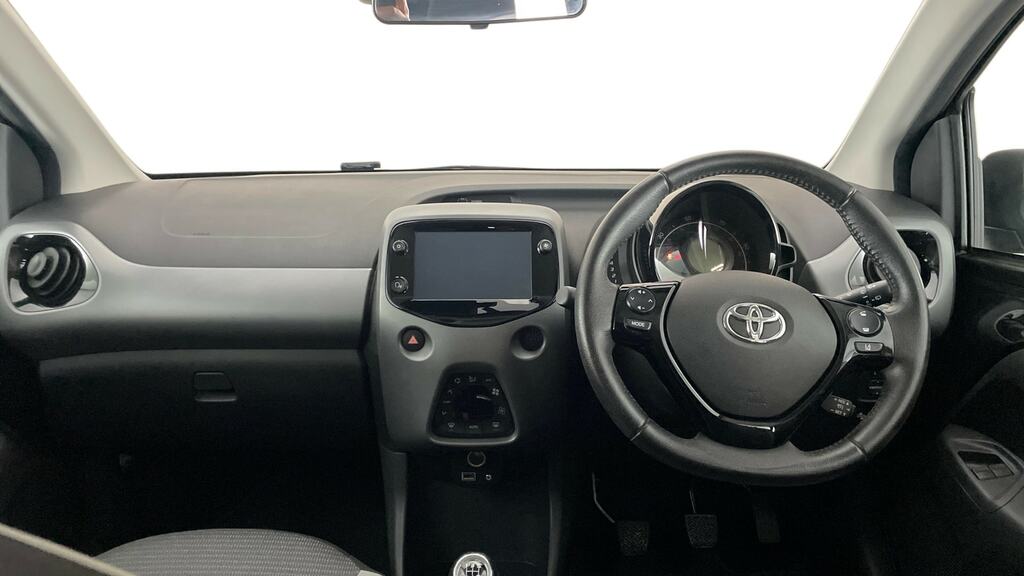 Toyota Aygo 1.0 Vvt-i X-trend Tss YM21KGU Black #6