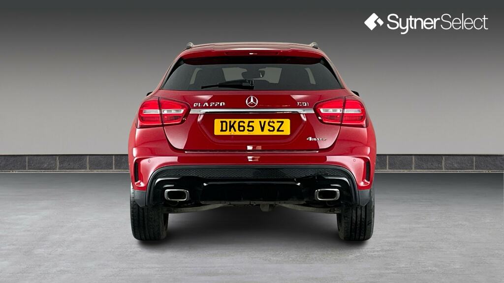 Mercedes-Benz GLA Class Gla 220 Cdi 4Matic Amg Line Premium Red #5