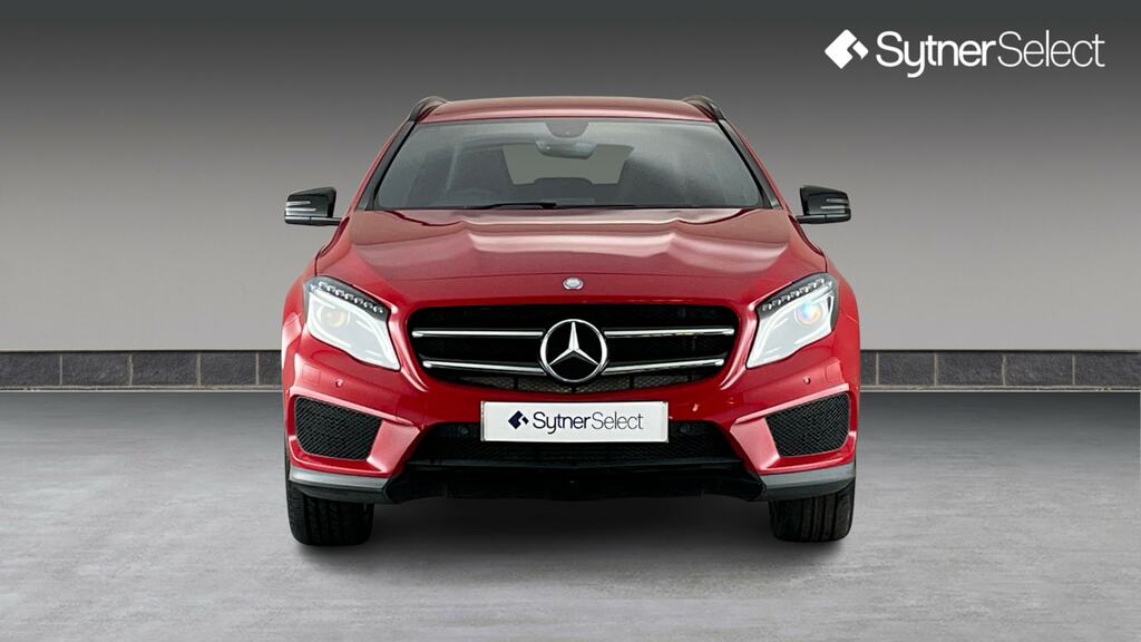 Mercedes-Benz GLA Class Gla 220 Cdi 4Matic Amg Line Premium Red #4