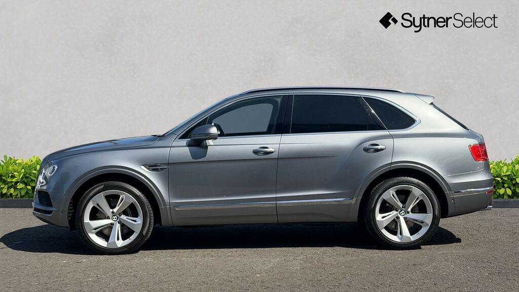 Bentley Bentayga 4.0 V8 Citytouring Spec Silver #3