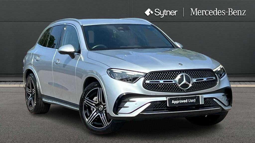 Mercedes-Benz GLC Class Glc 300 4Matic Amg Line Premium 9G-tronic Silver