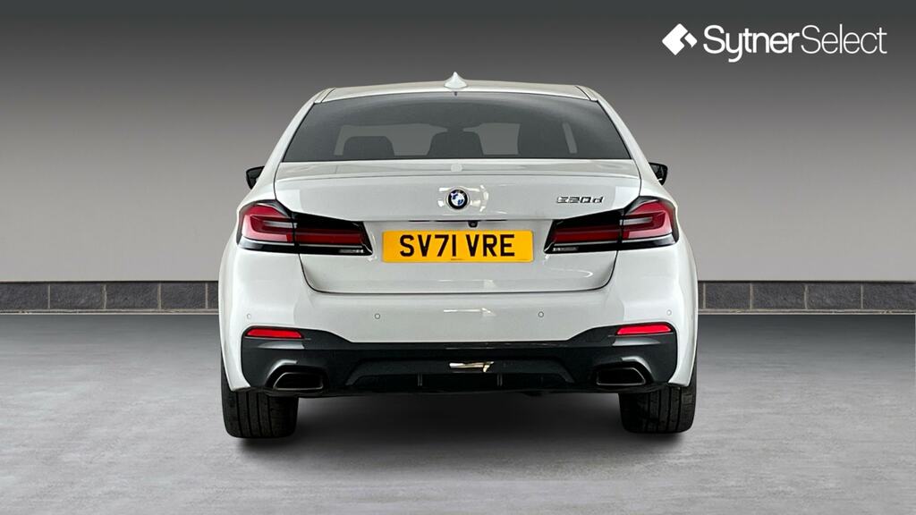 BMW 5 Series 520D Mht M Sport Step Pro Pack SV71VRE White #5