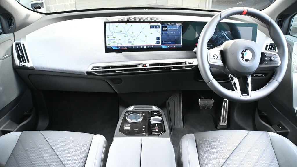 BMW iX 485Kw M70 Xdrive 112Kwh YA25HCE Blue #4