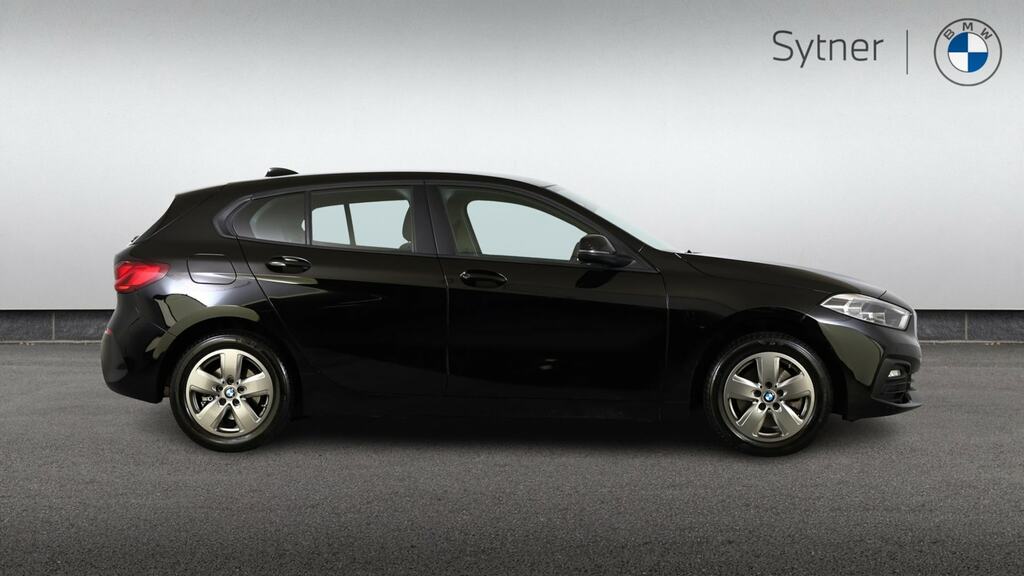 BMW 1 Series 118I 136 Se Live Cockpit Professional Black #3