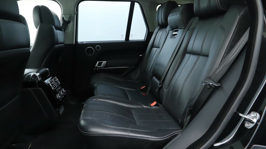 Land Rover Range Rover 4.4 Sdv8 Black #4