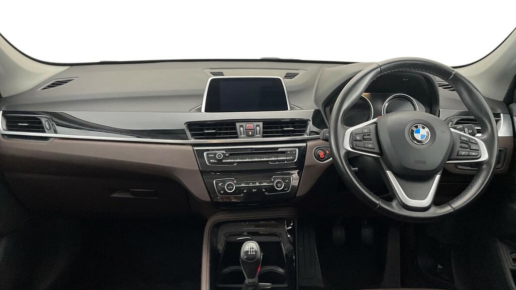 BMW X1 Sdrive 18I Xline White #6