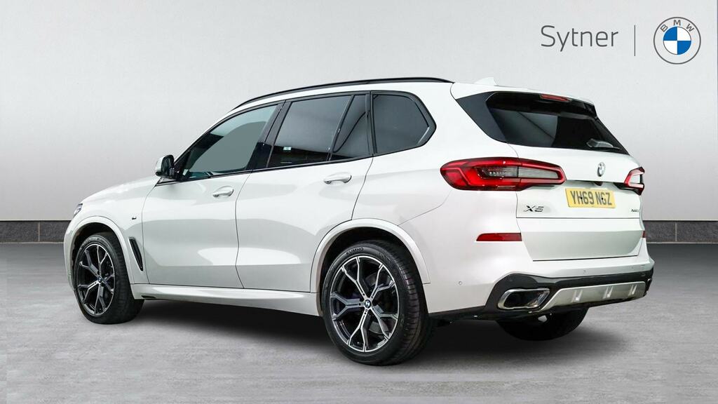 BMW X5 Xdrive40i M Sport Techpro Pack White #2