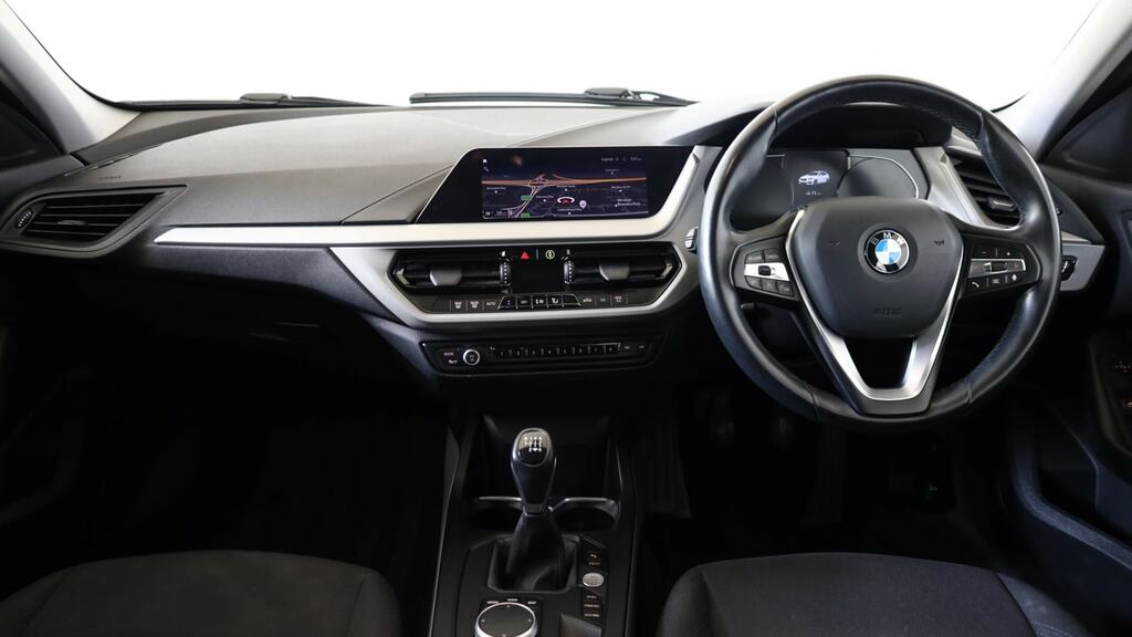 BMW 1 Series 116D Se White #4