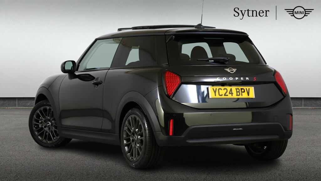 Mini Hatch 2.0 S Classic Level 2 YC24BPV Black #2