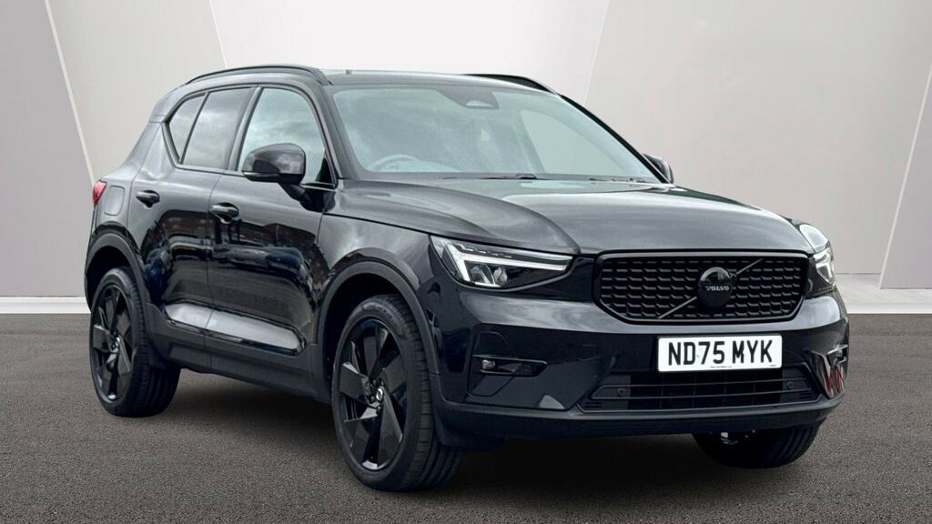 Volvo XC40 2.0 B4p Plus Black Edition Black