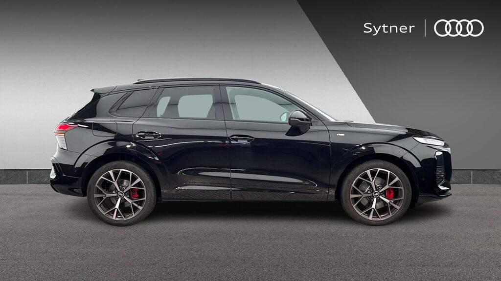 Audi Q3 2.0 Tfsi Quattro Edition 1 S Tronic Sv FD26PBF Black #4