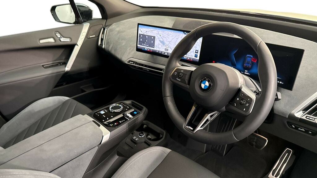 BMW iX 300Kw Xdrive45 M Sport 101Kwh Techsky KX26FEH Black #6