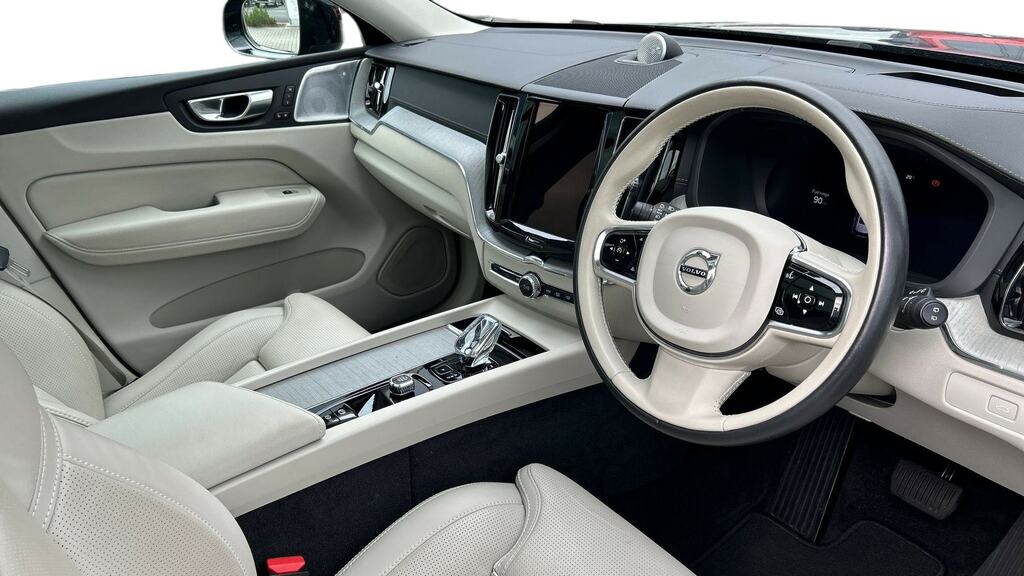 Volvo XC60 2.0 B5p Ultimate Dark Awd Geartronic Blue #5