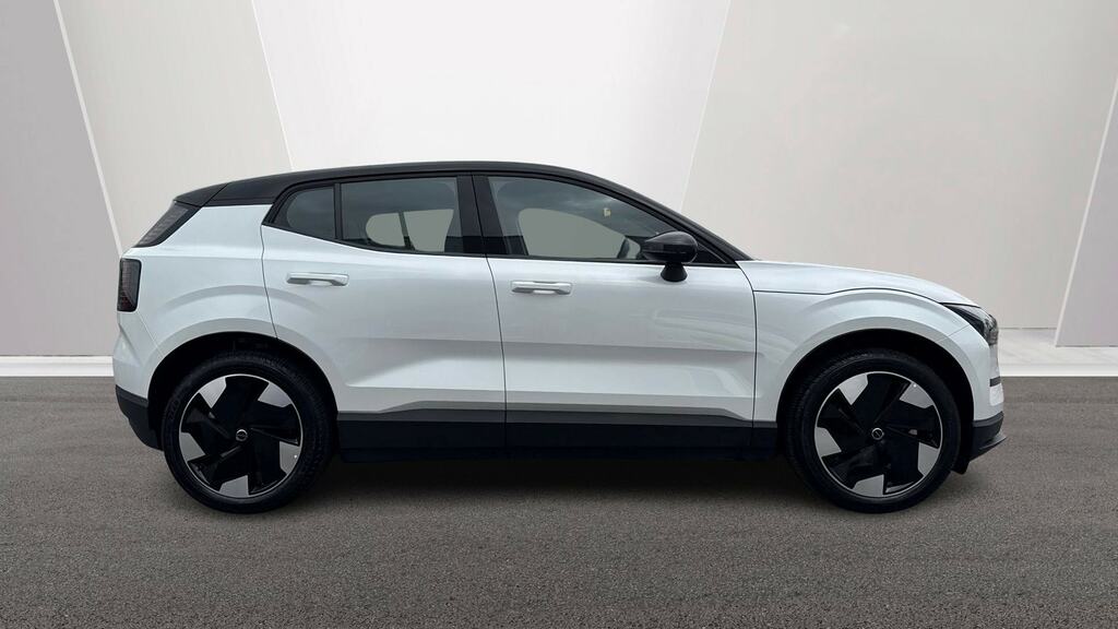 Volvo EX30 200Kw Sm Extended Range Plus 69Kwh MD26LRY White #3
