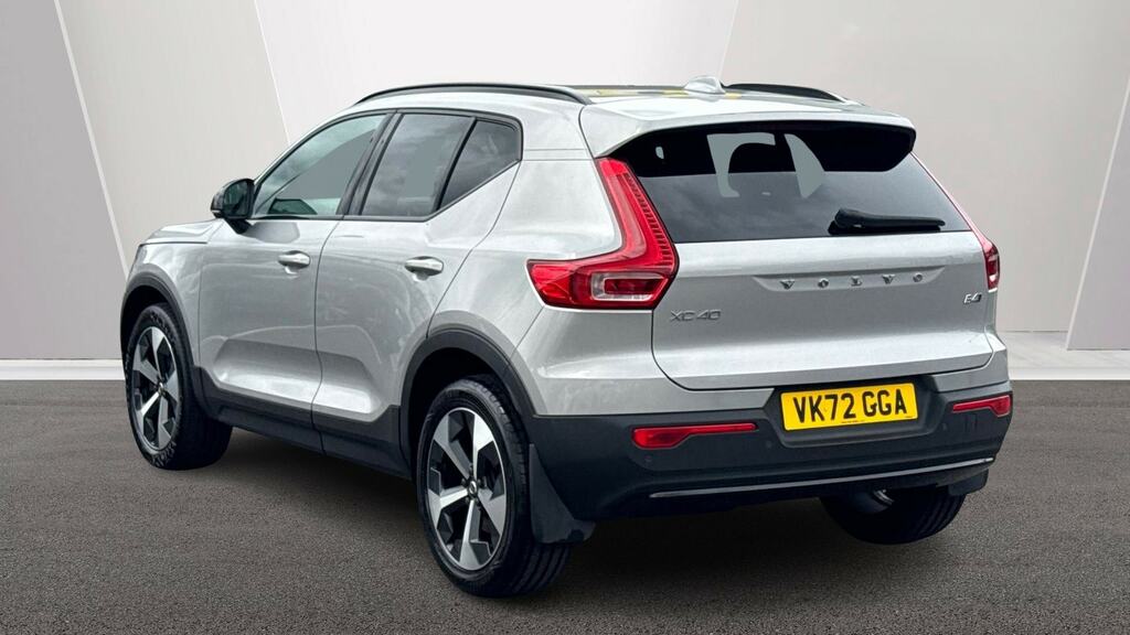 Volvo XC40 2.0 B4p Plus Dark Awd VK72GGA Silver #2