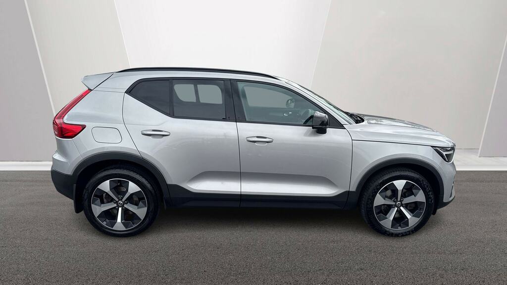 Volvo XC40 2.0 B4p Plus Dark Awd VK72GGA Silver #3