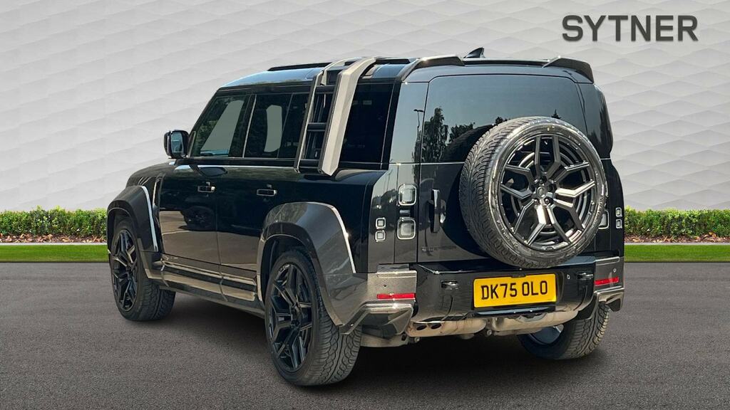 Land Rover Defender 110 3.0 D350 X-dynamic Hse 110 DK75OLO Black #2