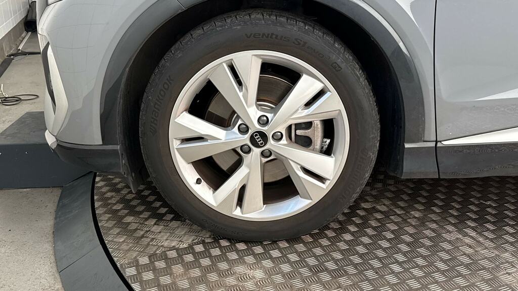Audi Q4 E Tron 210Kw 45 82Kwh S Line Leather LS25YAK Grey #5
