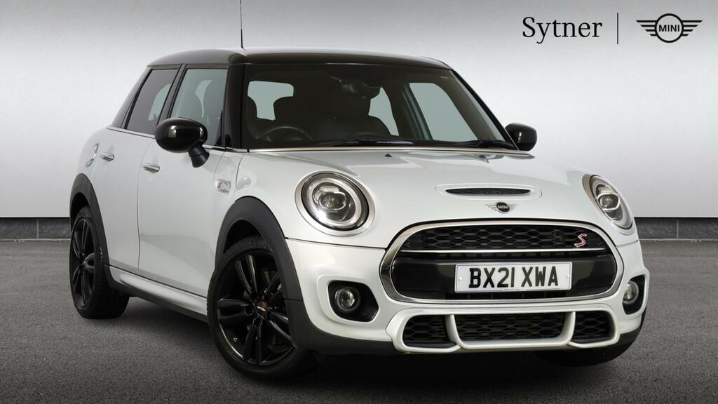 Mini Hatch 2.0 Cooper S Sport II Comfortnav Pack White