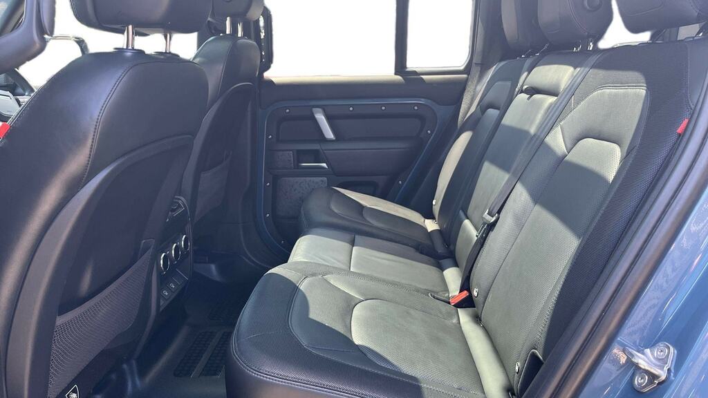 Land Rover Defender 110 3.0 D300 X-dynamic Hse 110 YB22FGP Blue #4