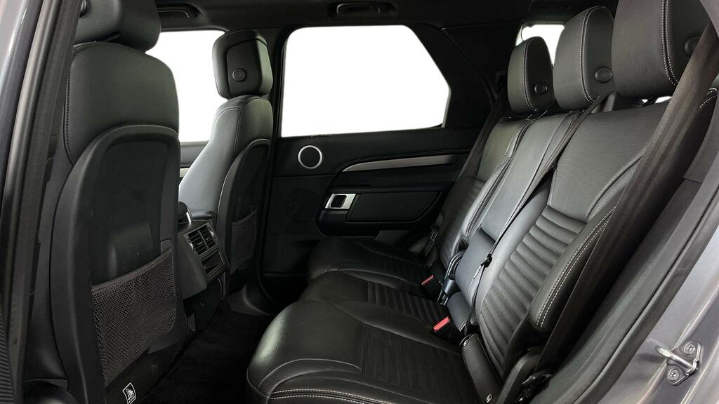 Land Rover Discovery 3.0 D300 R-dynamic Se KR22HHL Grey #4